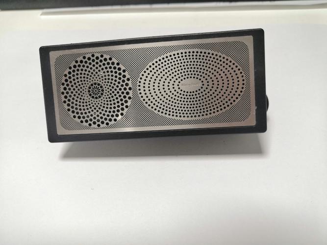 多媒体有源音响选购指南 台式电脑、笔记本、手机、家用与挂壁对箱全解析——聚焦电脑商贸市场